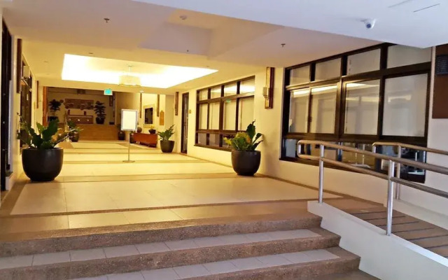 N402 at Outlook Ridge Baguio