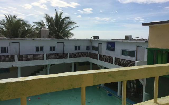 Tortugas Place Hotel y Bungalos