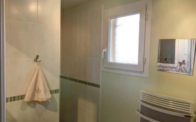 Gîte Saint-Forgeux-Lespinasse, 3 pièces, 4 personnes - FR-1-496-37