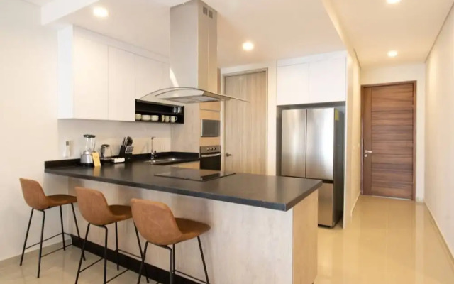 Torre Eleve Apartments