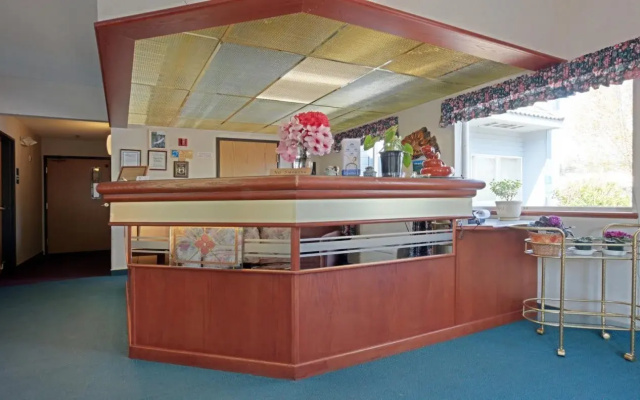 Americas Best Value Inn & Suites Forest Grove Hillsboro