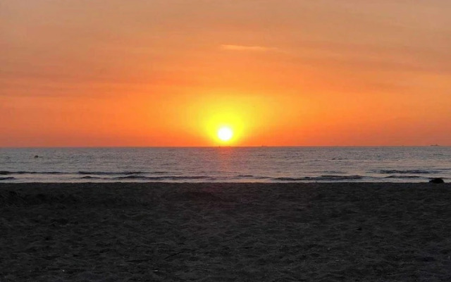 House for 18 People With Cinema Place Morny