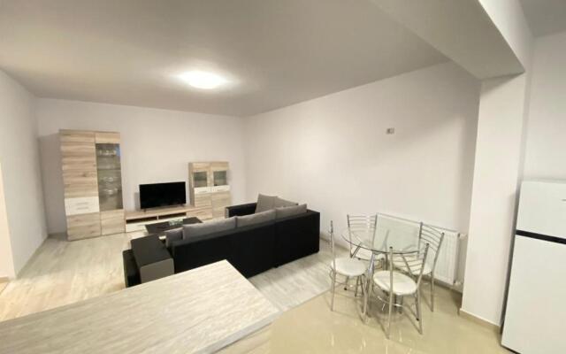 M&M Relax Apartment 3