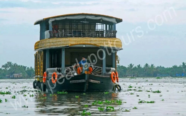 GuestHouser 3 BHK Houseboat 147b