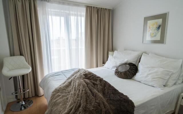 Rooms Lana