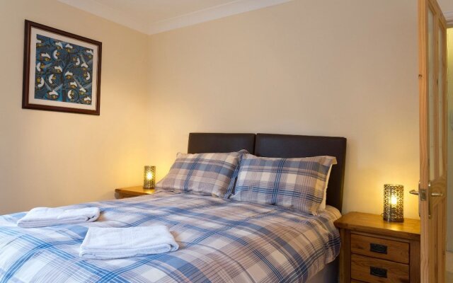 Poplar House Serviced Apartments