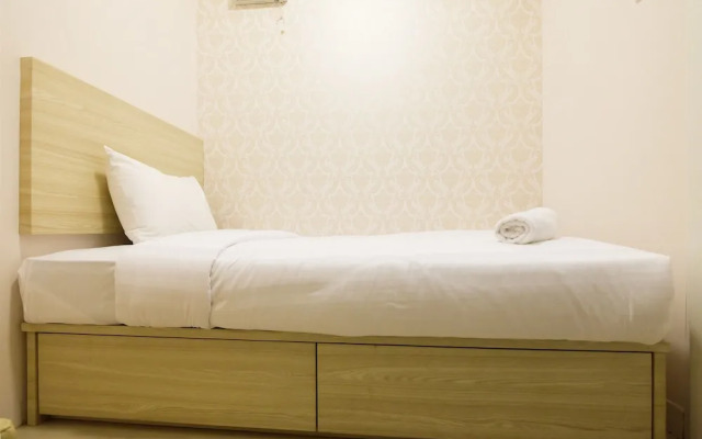 Easy Access to Mall Green Pramuka Apartment