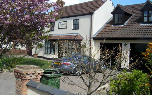 Parkside Guest House