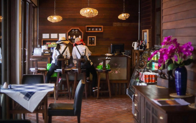 Ban Chang Tong Hotel