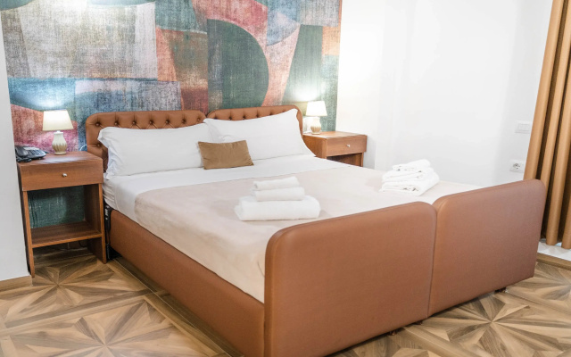 Kairos Hotel