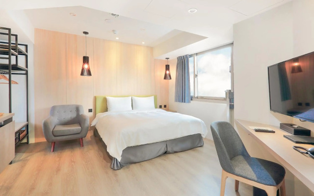 Green Hotel - West District