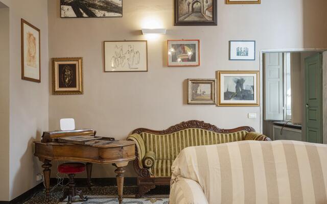 Fancy Apartment in Palazzo Grimaldi by Wonderful Italy
