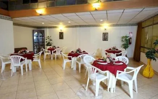 The Rokes Plaza Hotel