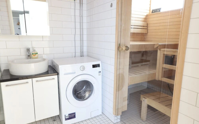 2ndhomes Premium Apt w Sauna & Balcony