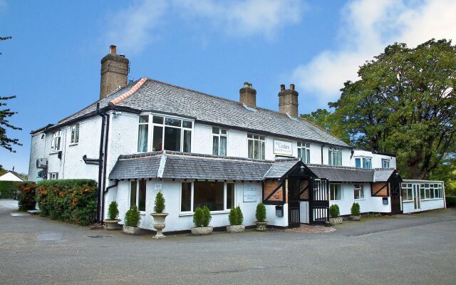 The Cedars Hotel