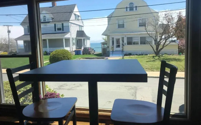 The Winthrop Arms Hotel And Restaurant