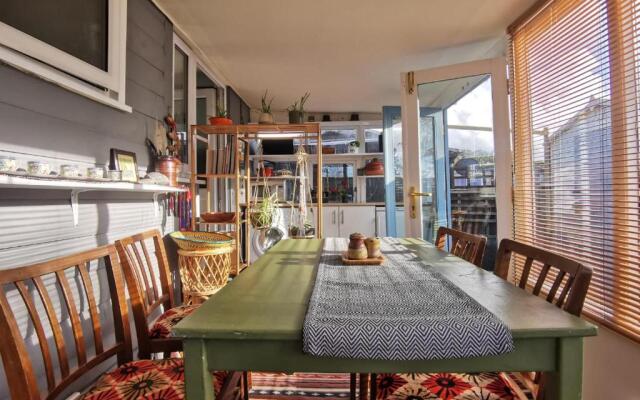 Charming Cabin Near Snowdonia National Park