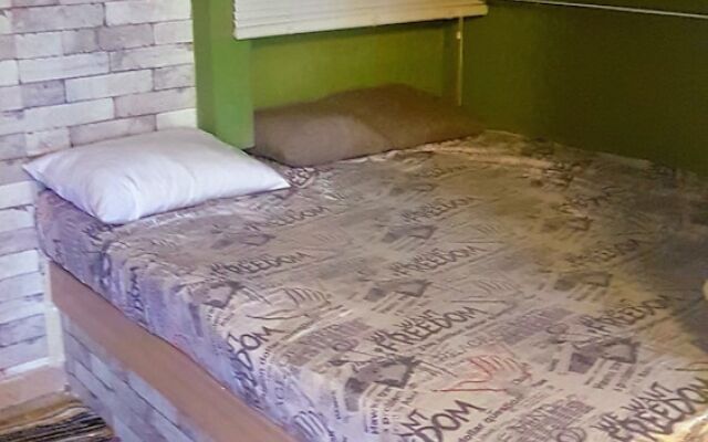 George's apartments by the airport