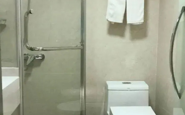 Yin Si Dun Business Hotel