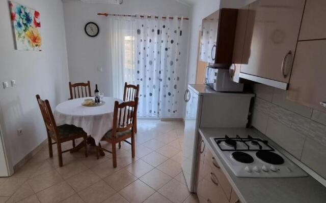 Apartments Ćosic