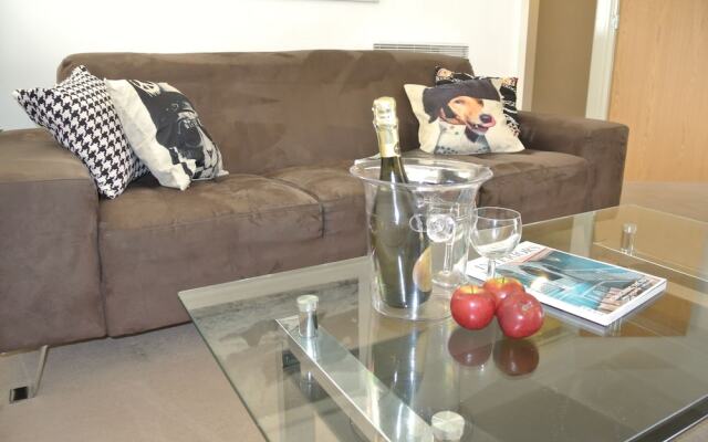 Approved Serviced Apartments - Delta Point