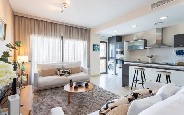 Hoyo 19 Luxury Apartment