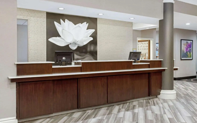 La Quinta Inn & Suites Birmingham Hoover