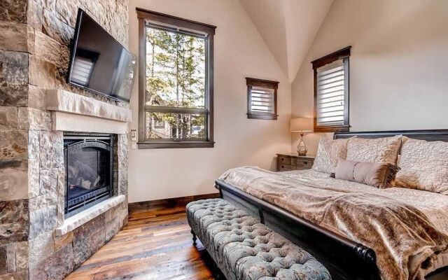 Highwood at Shock Hill by RedAwning