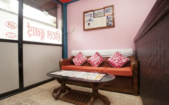 SPOT ON 465 Hotel Brunei Holiday Inn