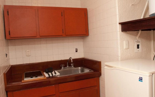 Suites Colonial