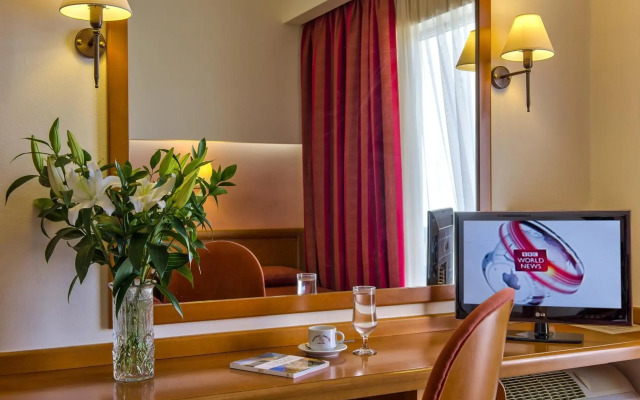 Nefeli Hotel