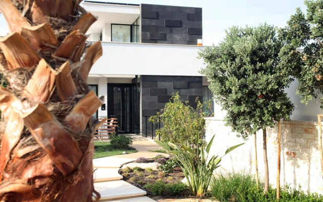 Villa Pina