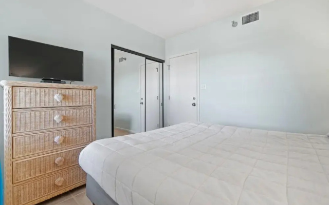 Romar Place 903