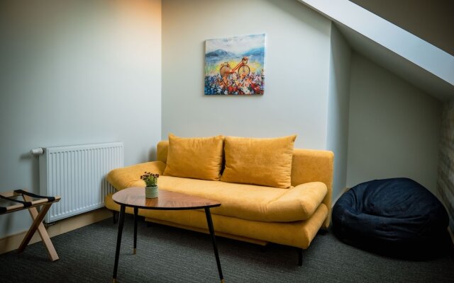 Eleven Business & Sport Hotel