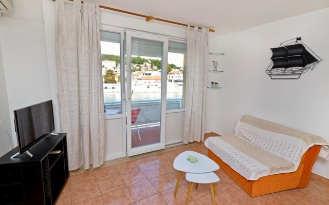 Ive - With sea View - A1