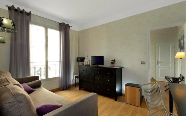 Hotel Carladez Cambronne