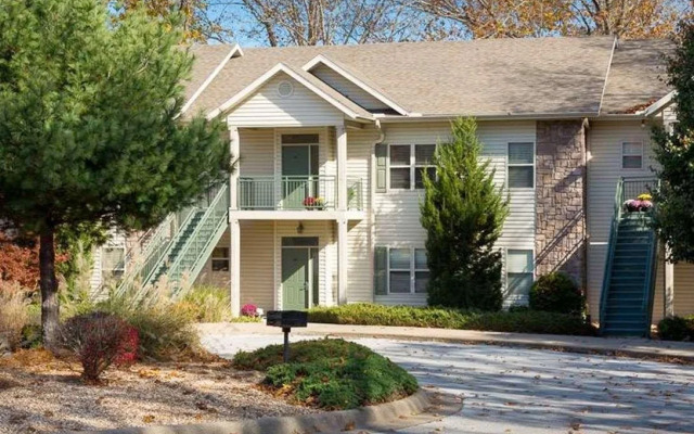 The Greens At Bella Vista Village I