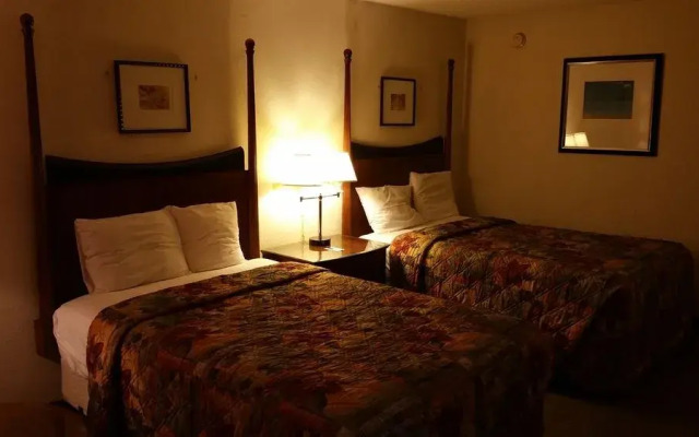 Rodeway Inn & Suites