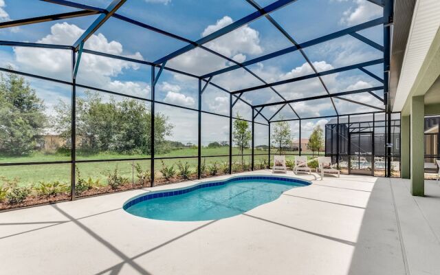 5280oak Luxury Ne 6 Bedroom 4.bath Home