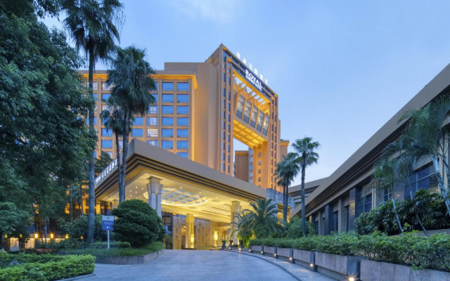 Royal Garden Hotel