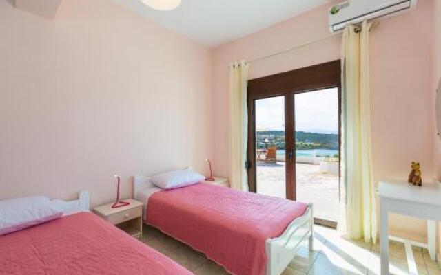 Kalathas Sunset Villa