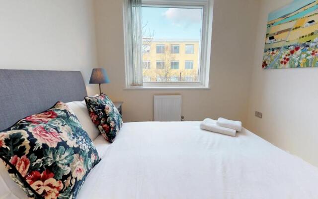 NIKSA Serviced Accommodation - Welwyn Garden City Business Park