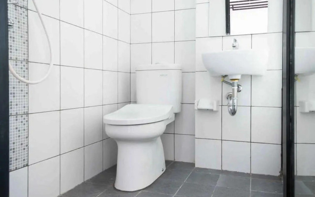 RedDoorz Plus near ICE BSD 2