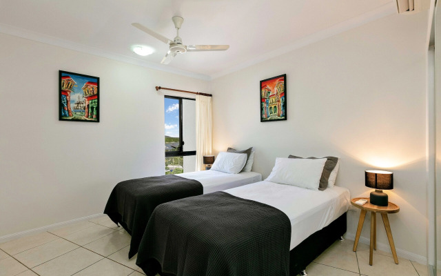 Jack & Newell Holiday Apartments