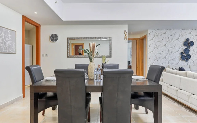 bnbme | Damac Waves Tower | 3 + Maids