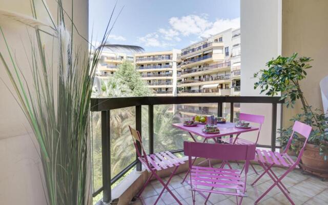 Le Grand Hotel F2, Face Vieux Nice, Terrasse, Ascenseur, Climatisation, Terrace Nice City Center