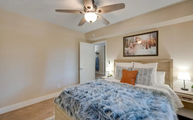 12 Mi to Apple Hill: Family-friendly Cabin Retreat