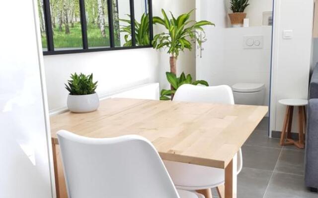 Super Studio cosy proche de CDG