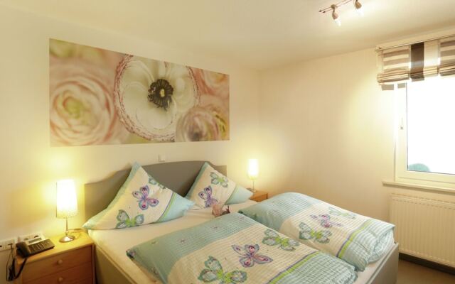 Bright Apartment in Medelon With Jacuzzi and Sauna