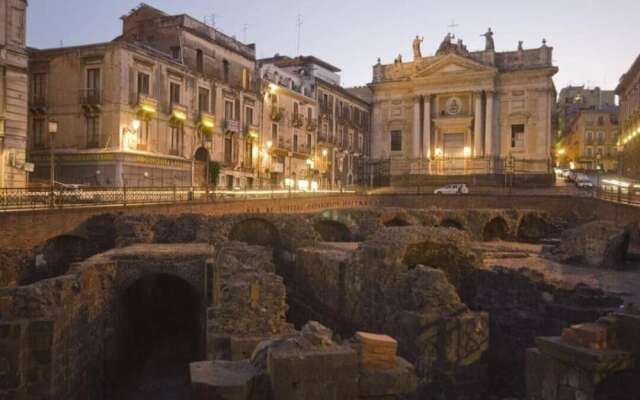 Cortile Stesicoro B&B